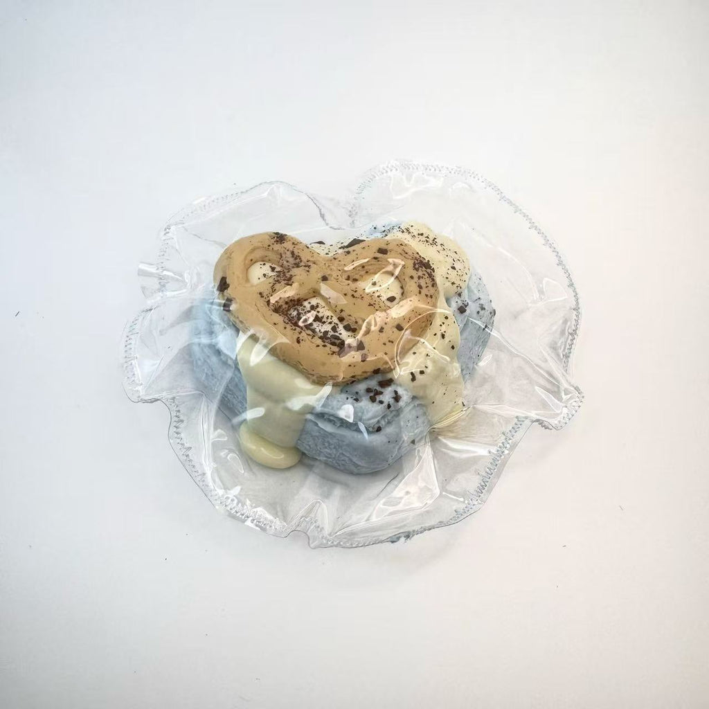 Thin-Choco Cream Heart Toast Squishy