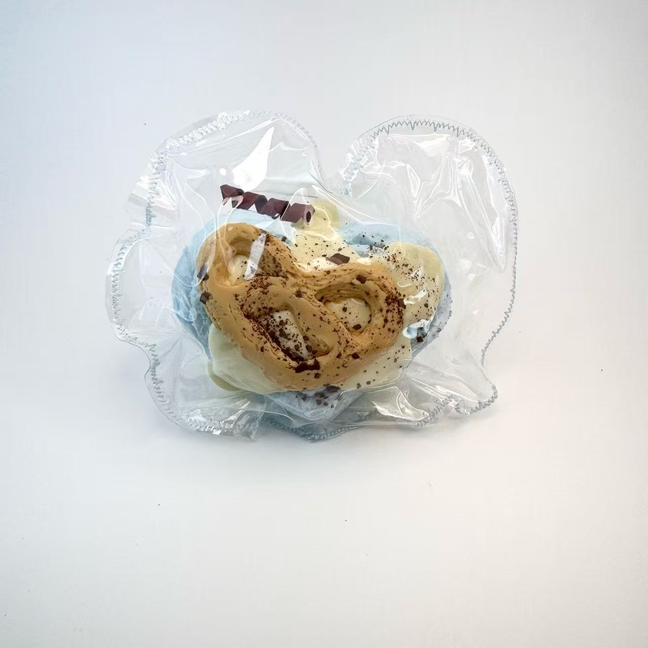 Thin-Choco Cream Heart Toast Squishy